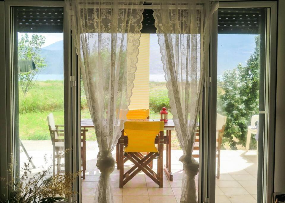 Villa Rania: Ευάερη Βίλα Με Θέα Τη Θάλασσα ليكسوري المظهر الخارجي الصورة