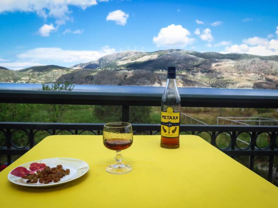 Villa Rania: Ευάερη Βίλα Με Θέα Τη Θάλασσα ليكسوري المظهر الخارجي الصورة