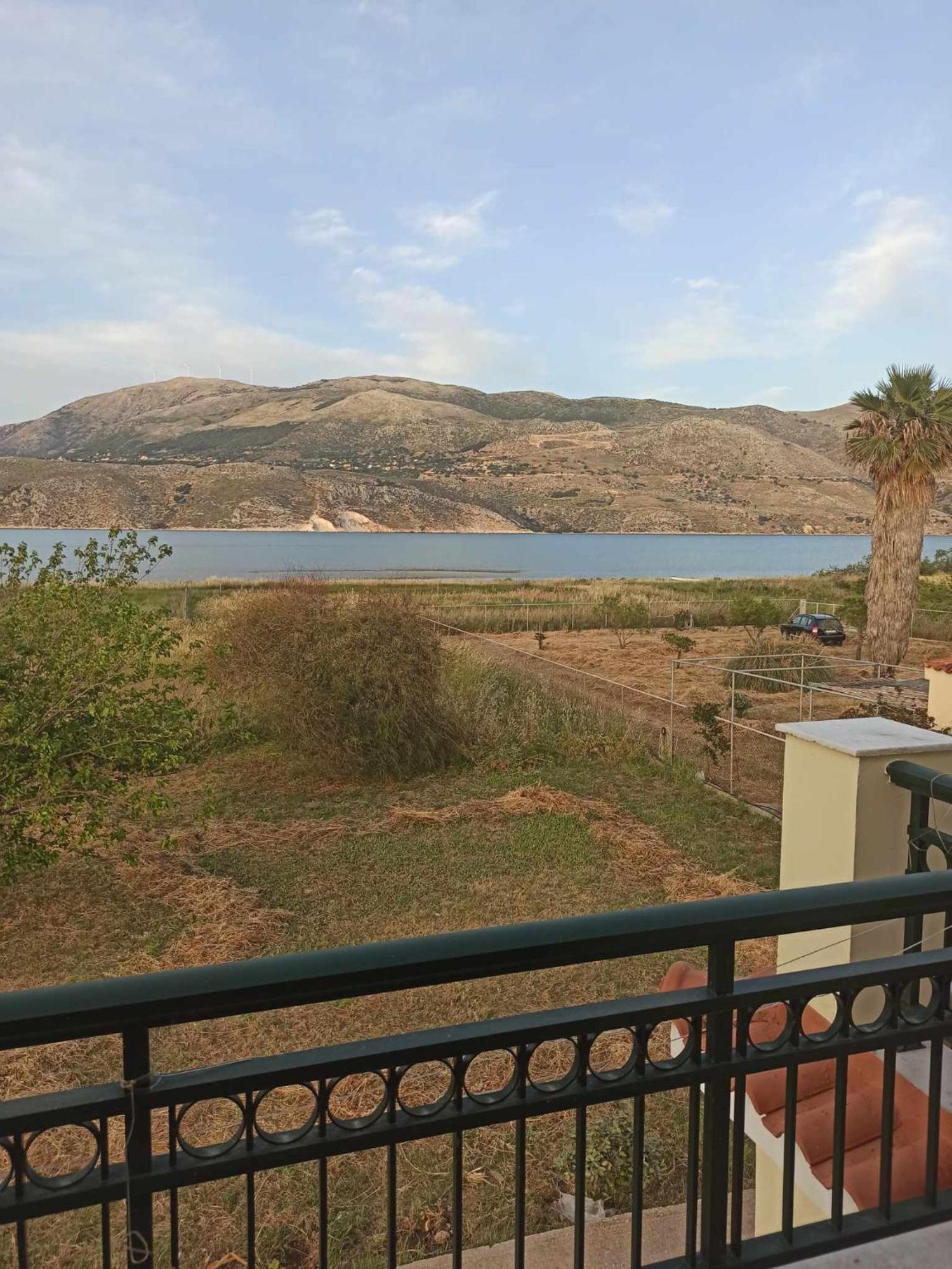 Villa Rania: Ευάερη Βίλα Με Θέα Τη Θάλασσα ليكسوري المظهر الخارجي الصورة